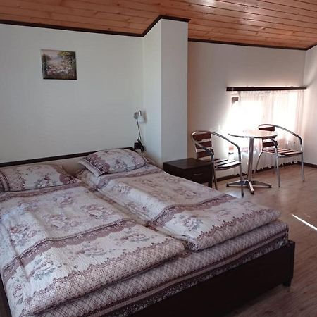 Villa Prolet General-Kantardzhievo Buitenkant foto